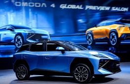 OMODA 4, 2025, side, Chery User Summit